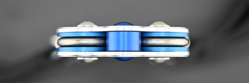 Isokinator Powerman X mit blauen Eck- und Justierwalzen Isokinator Powerman X mit blauen Eck- und Justierwalzen